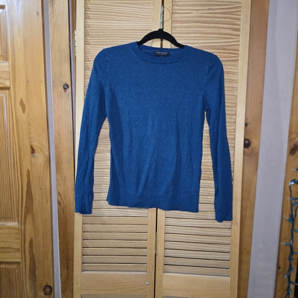 Banana Republic Women's Teal Silk Cashmere Crewneck Sweater, Size Small - Picture 4 of 4